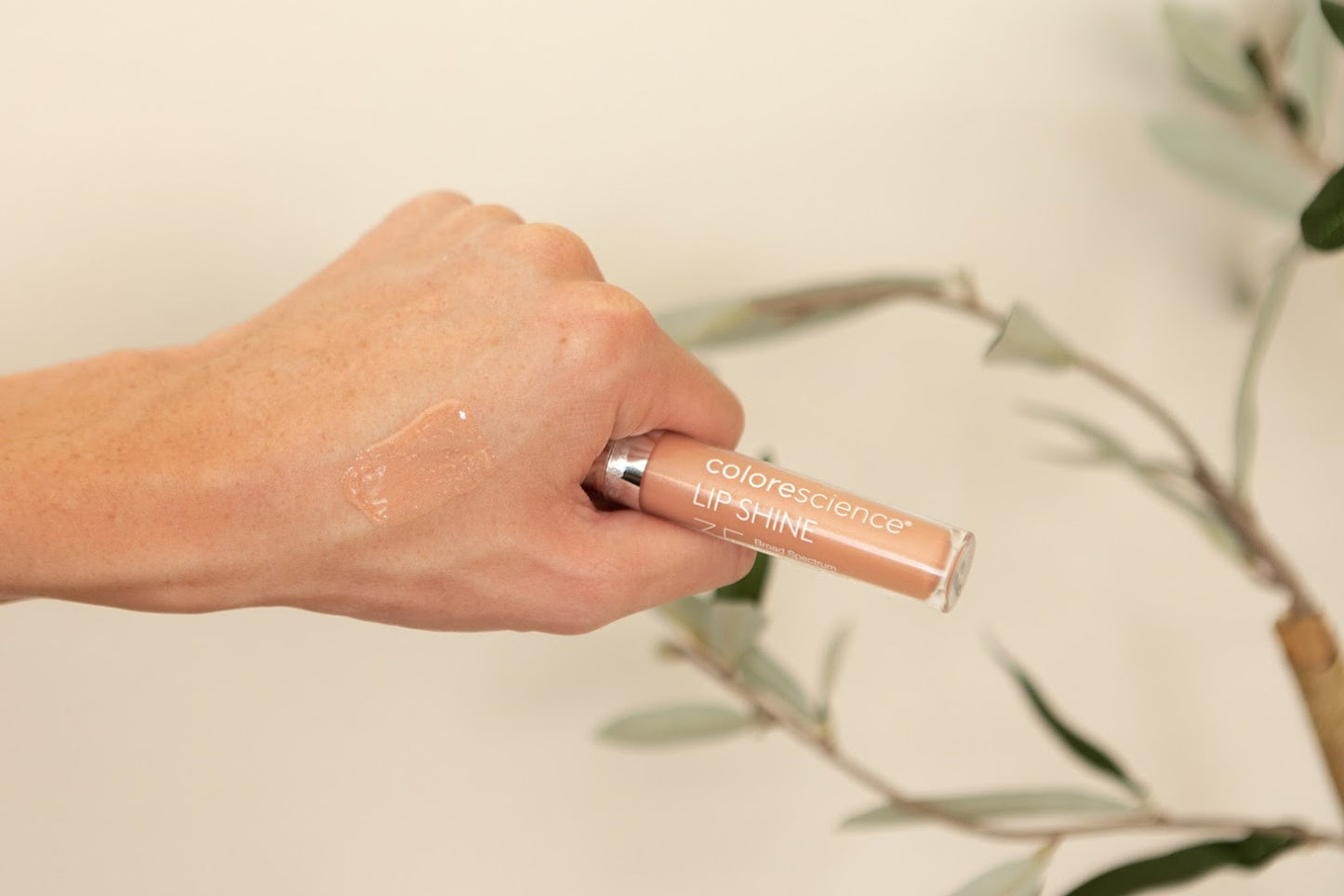 Lip Shine SPF 35
